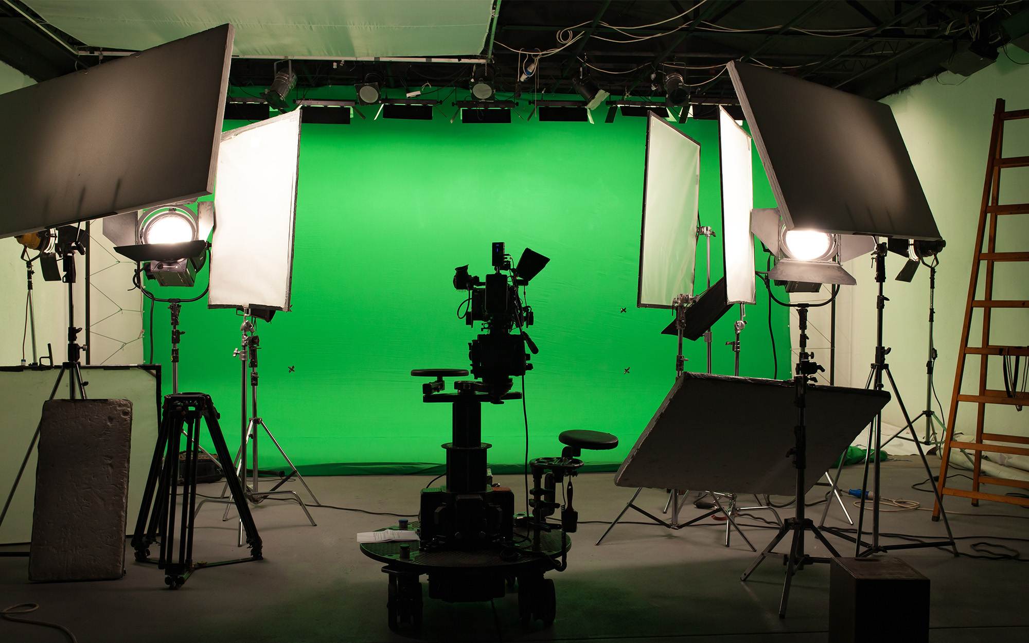 Guide to Film Set Security Personnel | Iron Shield Protection